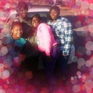 Meet your Posher, Renee